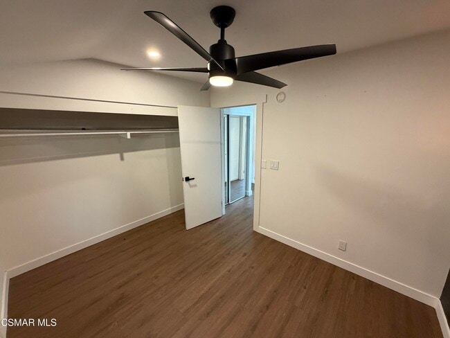 Building Photo - 1332 Calle Crisantemo