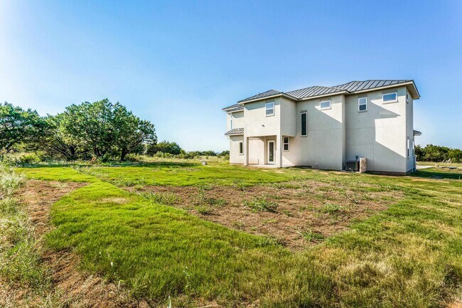 Building Photo - 2916 Hi Mesa