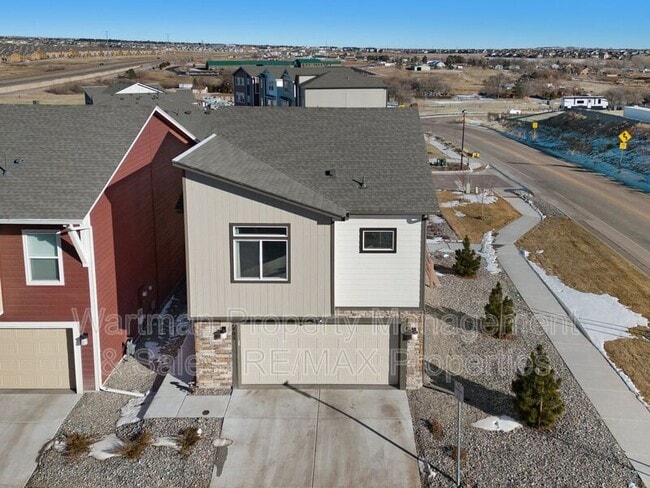 Building Photo - 7405 Marbled Wood Pt