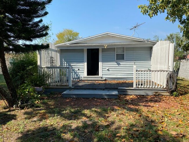 Building Photo - Wonderful 3 Bedroom/1 Bathroom in Orlando!!!!