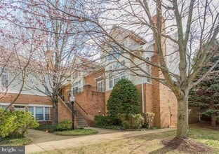 Building Photo - 7027 Haycock Rd