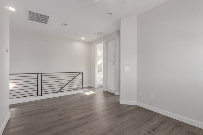 Building Photo - 4235 N 26th St