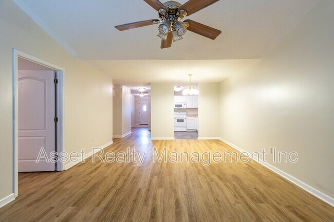Building Photo - 3211 Misty Hill Way