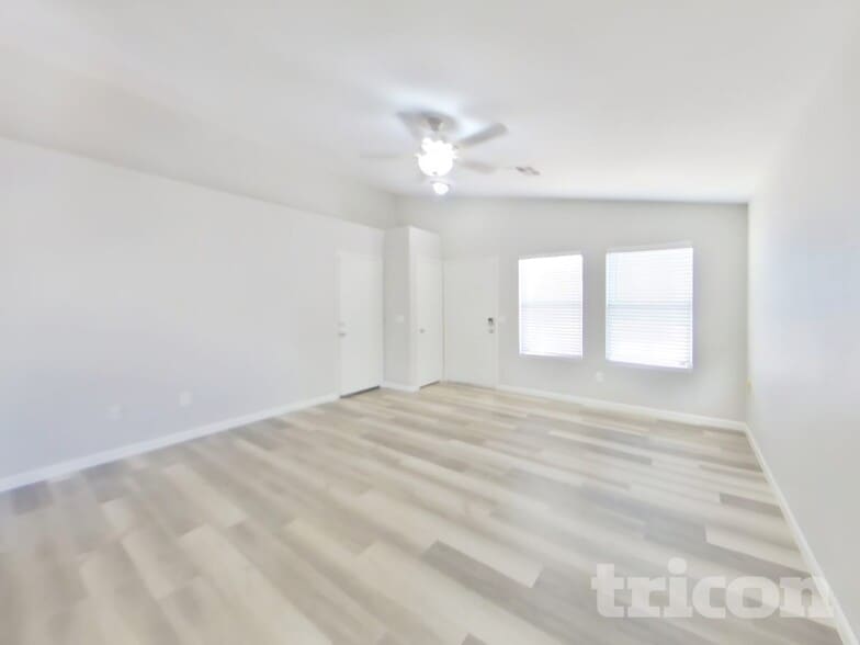 Building Photo - 12723 W Jenero Dr