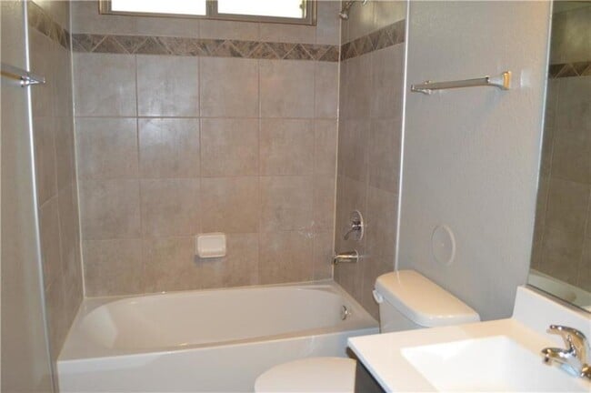 Building Photo - 11217 Stockyard Dr