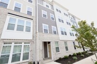 Building Photo - 2854 Calgary Ln