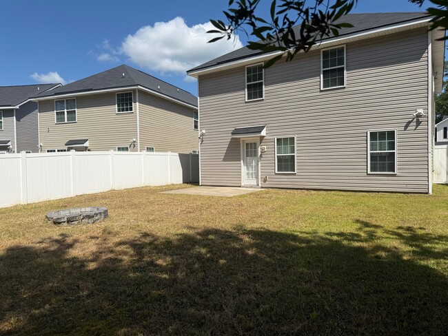 Building Photo - 1217-1217 Cypress Fall Cir