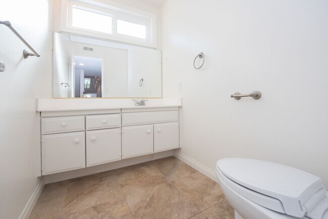 Building Photo - Now Available for Lease Beautiful 4 Bedroom Home with Basement