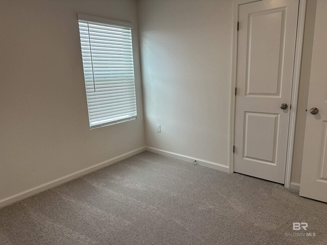 Building Photo - 19315 Gray Horse Dr