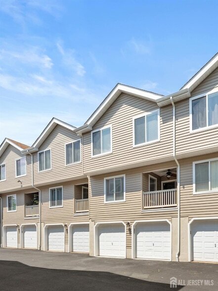 Building Photo - 53 Marina Vw Dr