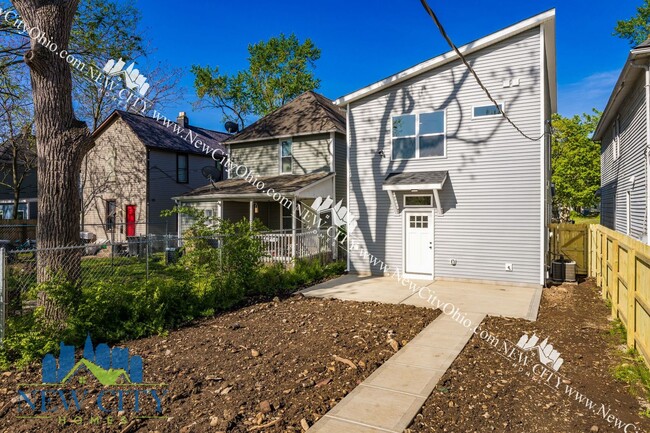 Building Photo - Newly Built Franklinton NOW 3 Bedroom 2.5 ...