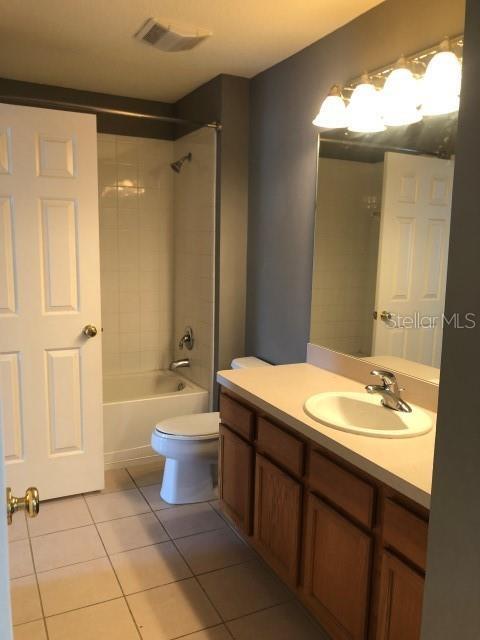 Building Photo - 11050 Black Swan Ct