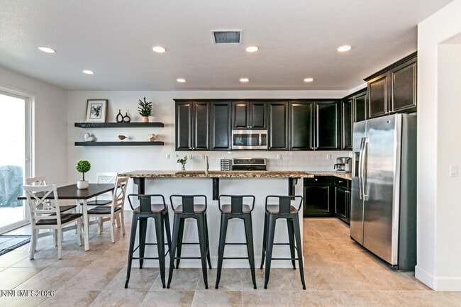 Building Photo - 10615 Brittany Park Dr