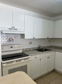 Building Photo - 7020 NW 179th St