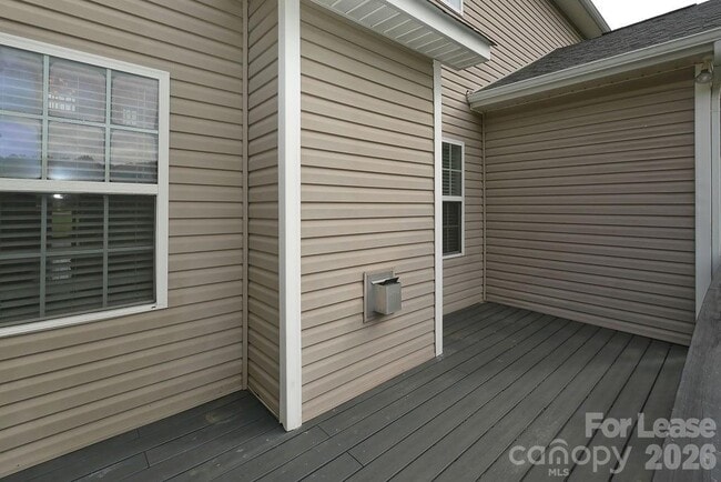 Building Photo - 4224 Lois Ln