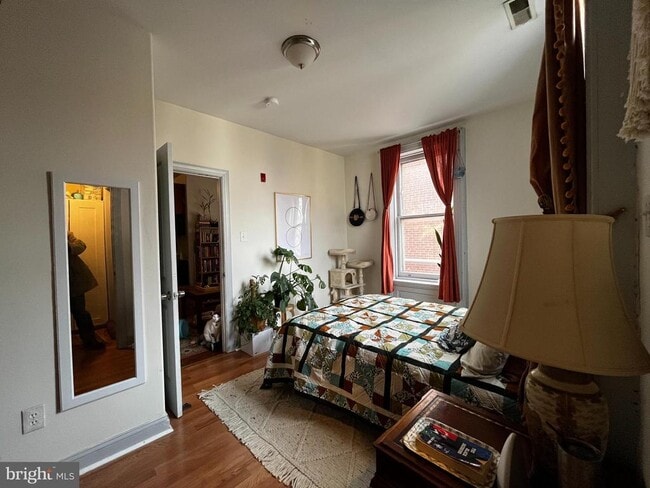 Building Photo - 1512 N 17th St