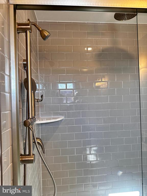 Building Photo - 30 Trotting Rd