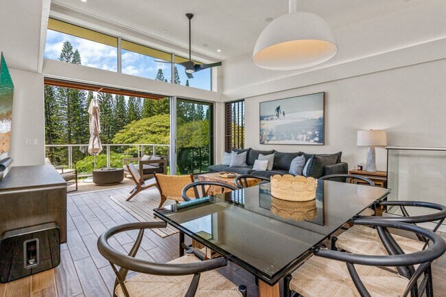 Building Photo - Modern 3 Bedroom, 3 Bathroom Furnished Condo at Makalii in Wailea