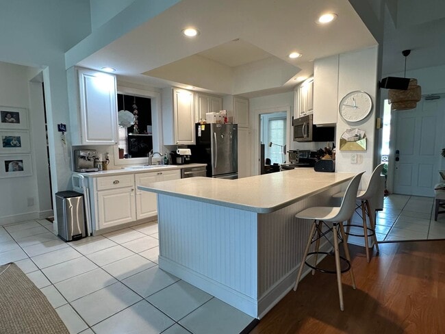 Building Photo - 8455 Belize Pl