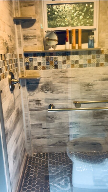 Building Photo - 6816 Osborne Dr