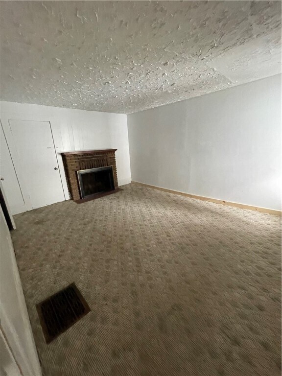 Building Photo - 958 Manitou Rd