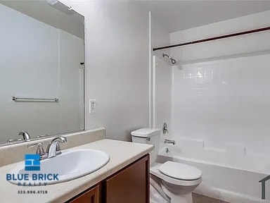 Building Photo - 15231 Sherman Way