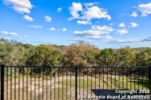 Building Photo - 1216 Canyon Lake Dr