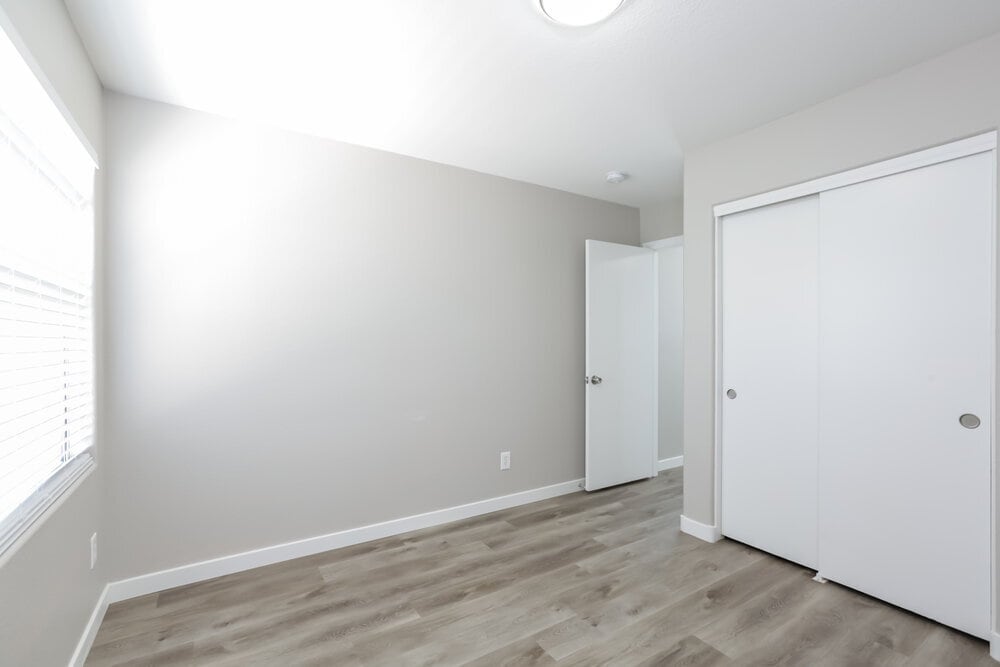 Building Photo - 724 Beechwheat Way