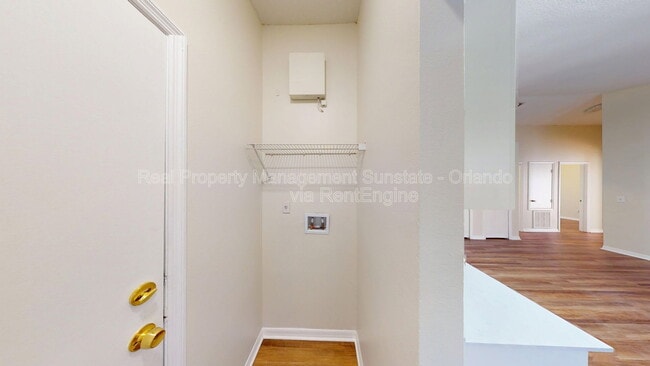 Building Photo - 9719 Red Clover Ave