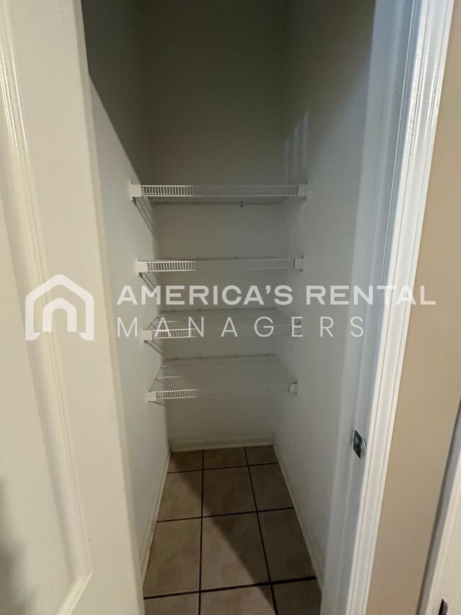 Building Photo - Beautiful Home for Rent in Birmingham, AL!!!! Available to View Now!!!