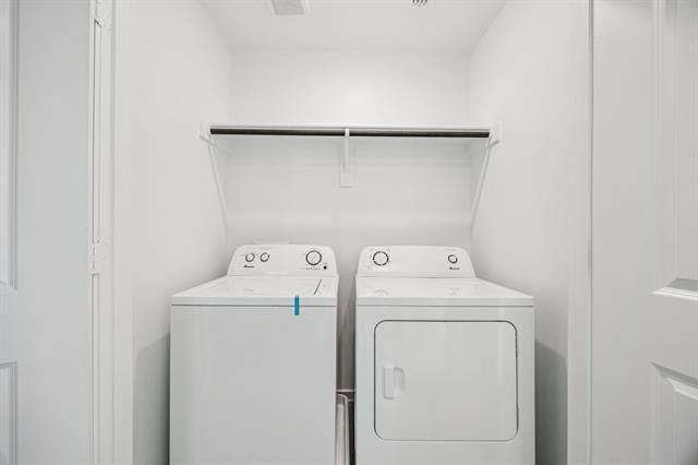 Building Photo - 11550 Gammon Ave