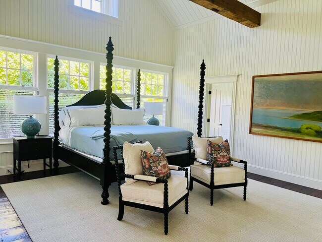 Building Photo - 3 Field Club Ln