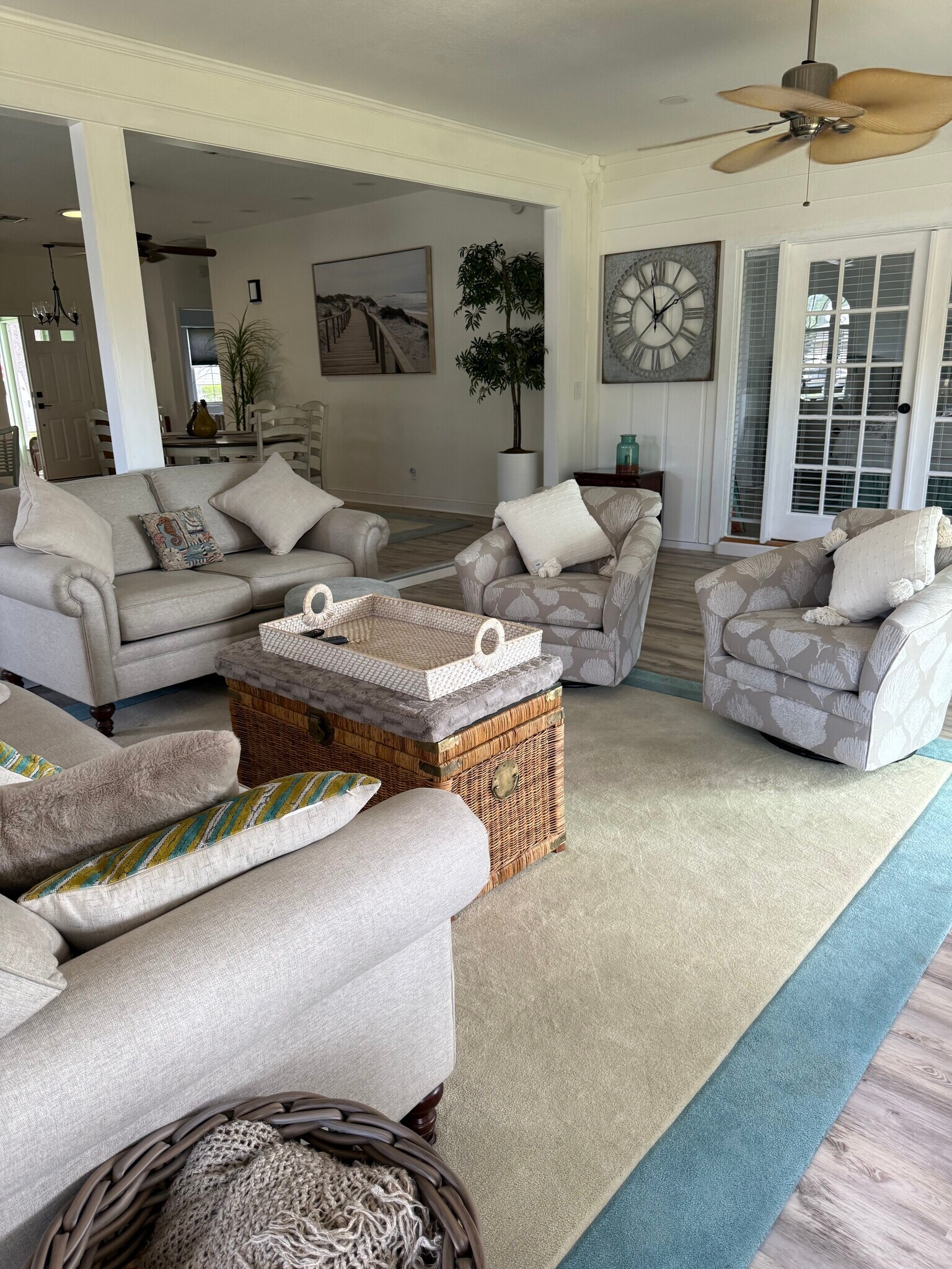 Building Photo - 320 Garden Grove Pky