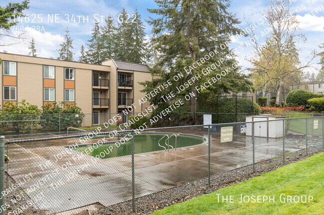 Building Photo - 14625 NE 34th St
