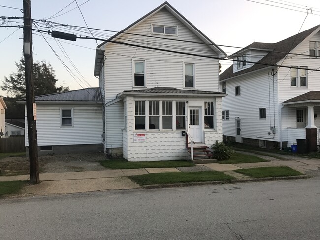 Front of House - 626 Locust St