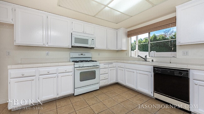 Building Photo - 1830 Rory Ln