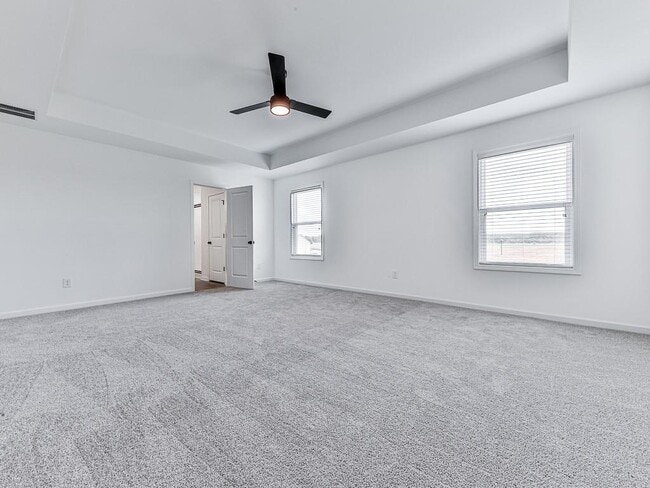 Building Photo - 611 Elwick Ln