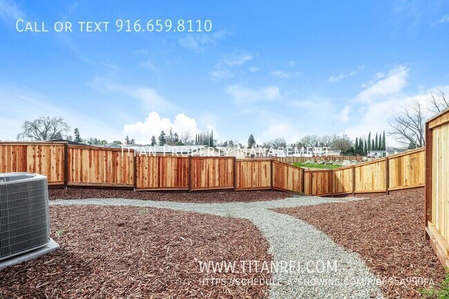 Building Photo - 313 Vandenberg Cir