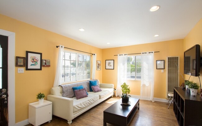 Living Room - 5960 Lexington Ave