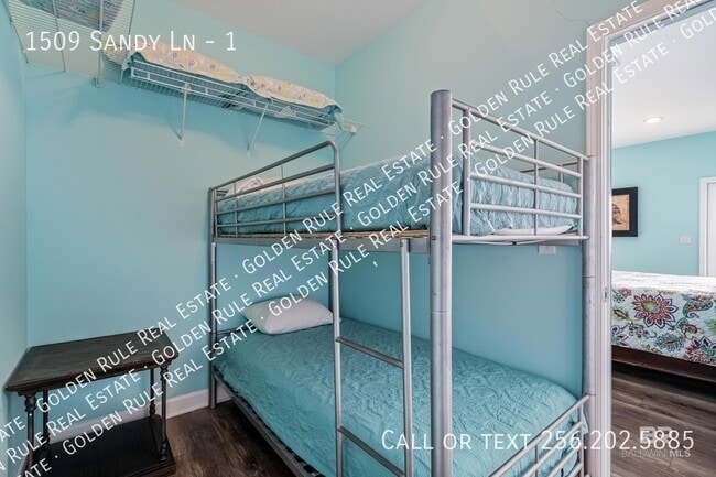 Building Photo - 1509 Sandy Ln