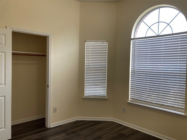 Building Photo - 19611 Cypress Bough Dr