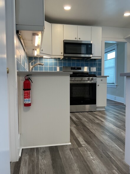 Kitchen - 1046 48th St