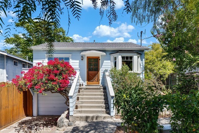Primary Photo - 10522 Fernglen Ave