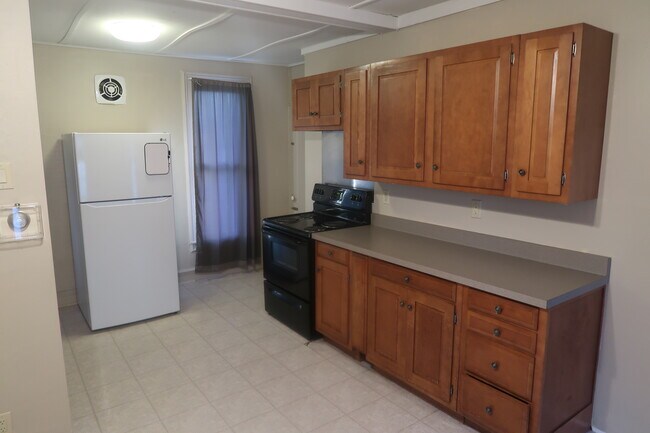 Building Photo - 495 Fulton St