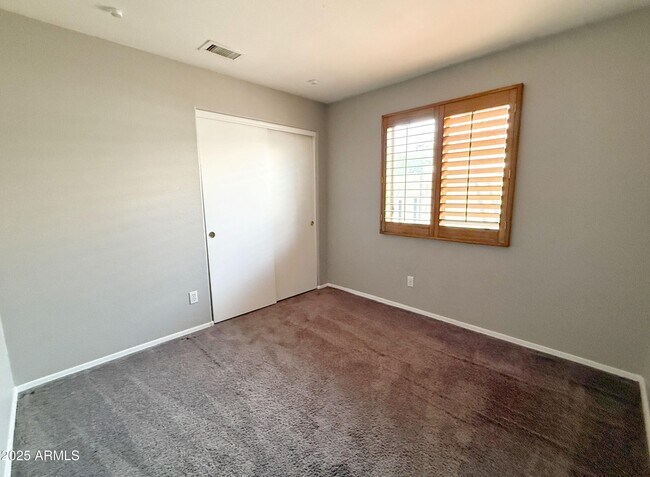 Building Photo - 6757 W Gardenia Ave