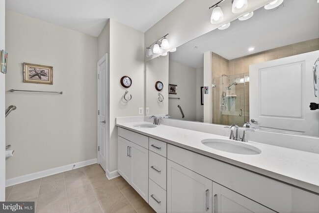 Building Photo - 21630 Hawksbill High Cir