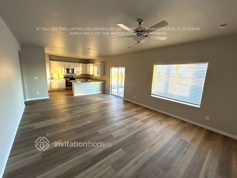 Building Photo - 2154 Alyssa St