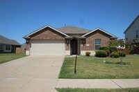 Building Photo - 3102 Flowering Springs Dr