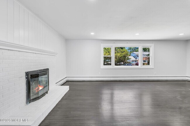 Building Photo - 67 Shady Nook Dr