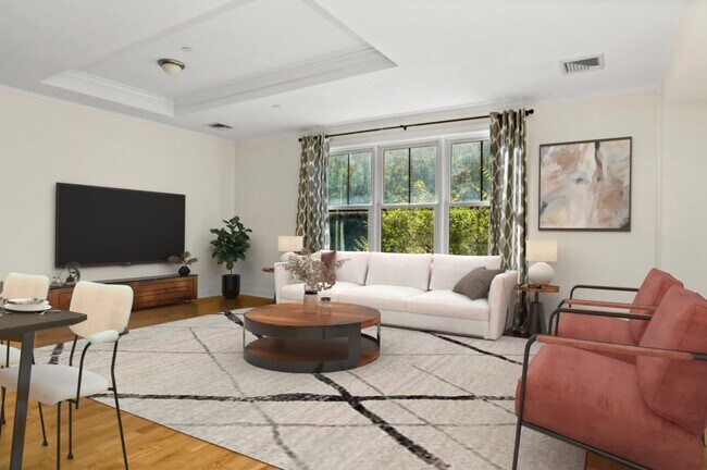 Building Photo - 225 Stanley Ave